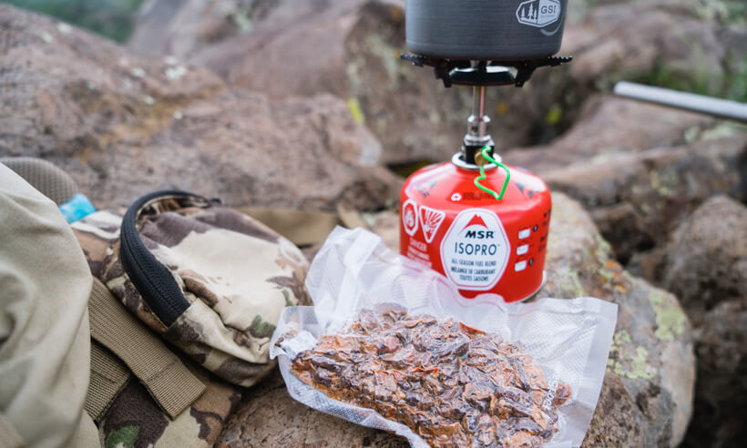 Cooking-up-food-in-the-backcountry
